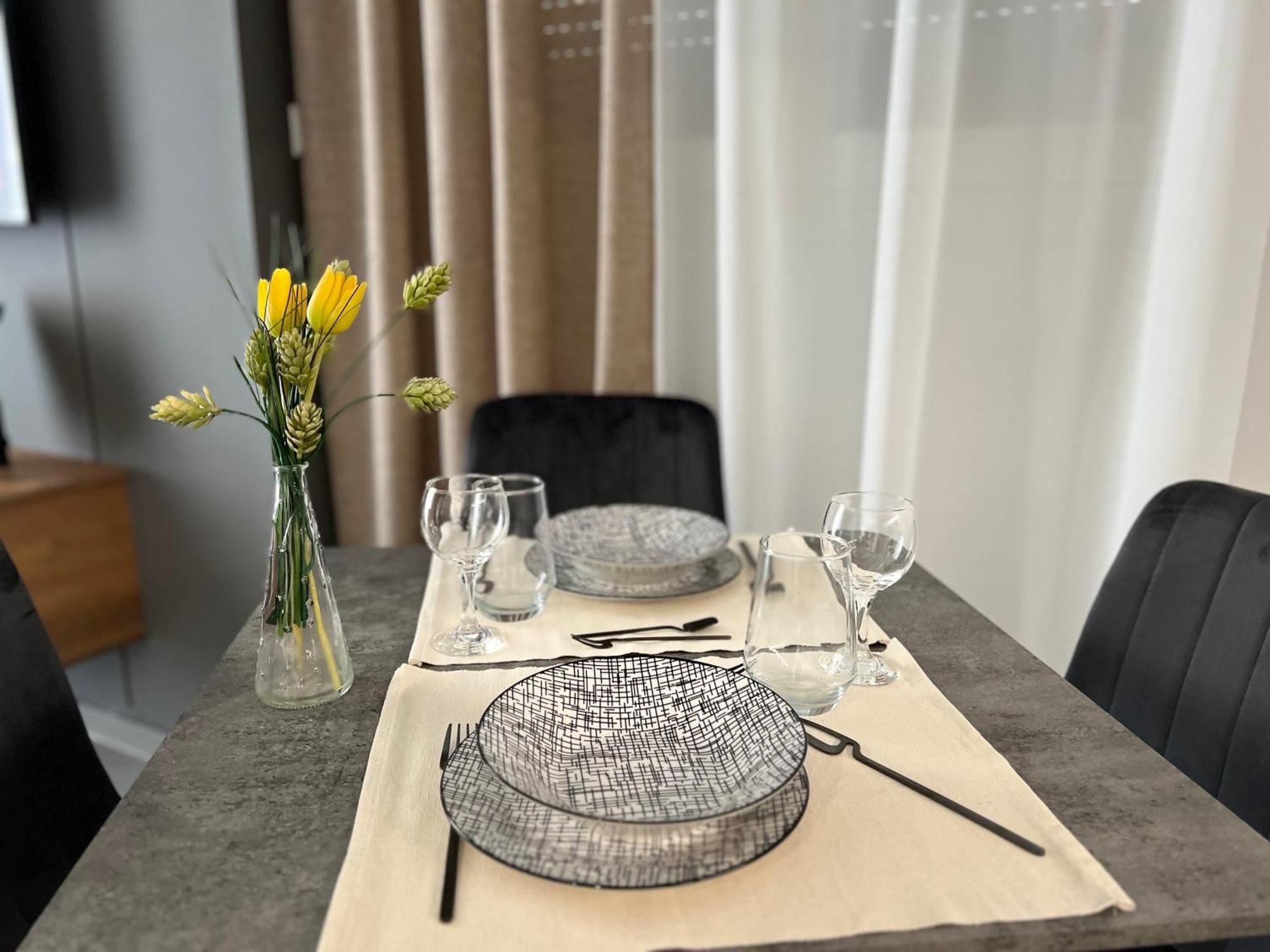 Oasis In With 500 Mbps Internet * סלוניקי